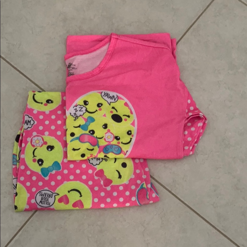 Pajama set